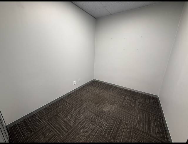 164M² OFFICE TO LET IN BRAAMFONTEIN WERF